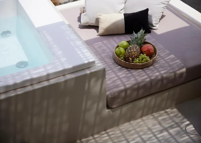 Hotiday Mykonos South Coast Otel