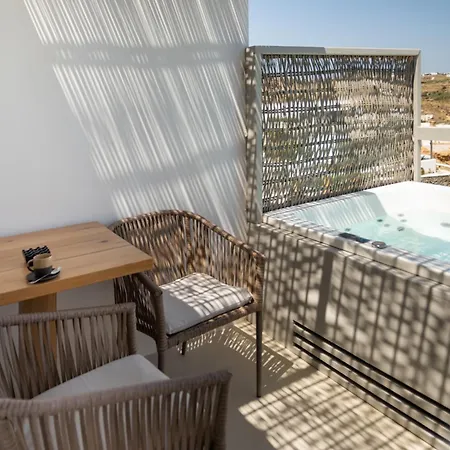 Hotiday Mykonos South Coast Ξενοδοχείο